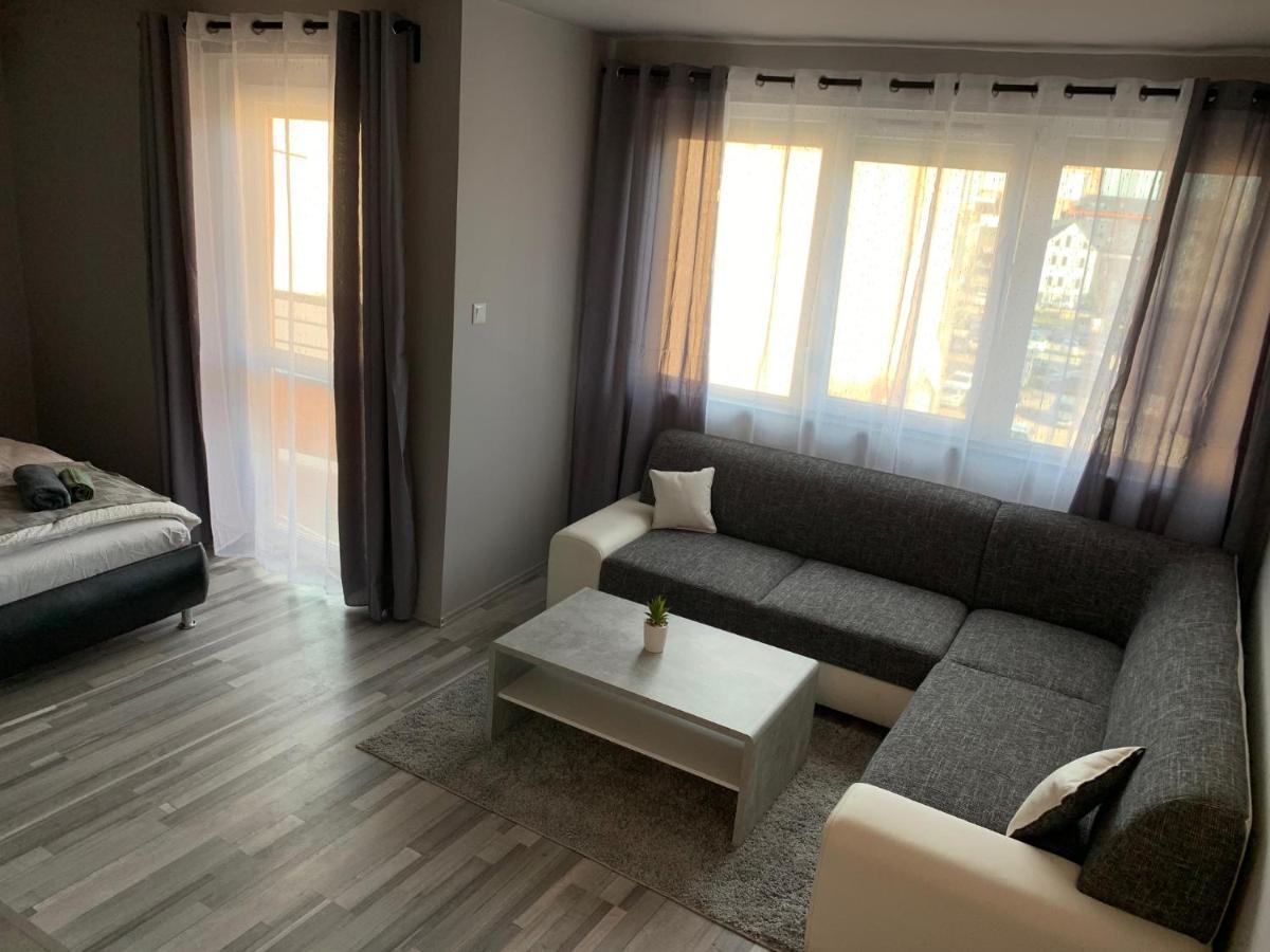 Forint Apartmanok Miskolc Ngoại thất bức ảnh